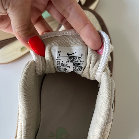 Nike Air Max 1 ‘Crepe FD5088-200 - Picture 7 of 7